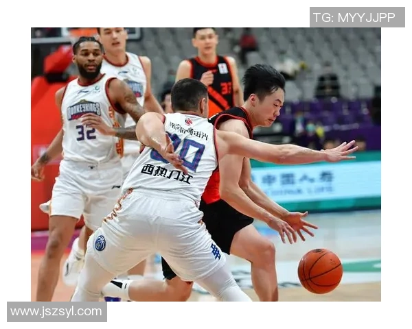 南京篮球队荣登篮球配合排行榜第二名展现团队实力与默契