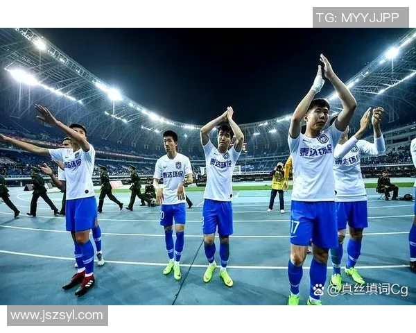 武汉迎来足球巨星加盟引发球迷热议与期待